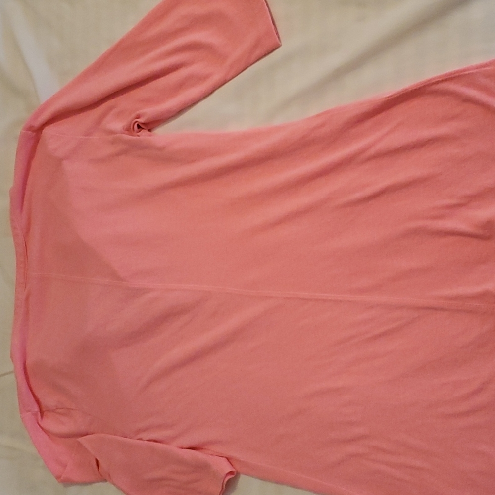 Victoria's Secret tshirt top - Picture 2 of 4